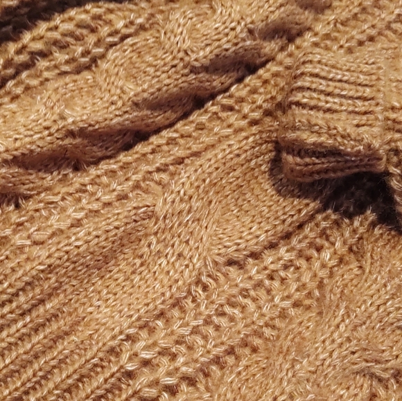 NWT Mainstrip Mocha turtleneck sweater - Picture 3 of 4